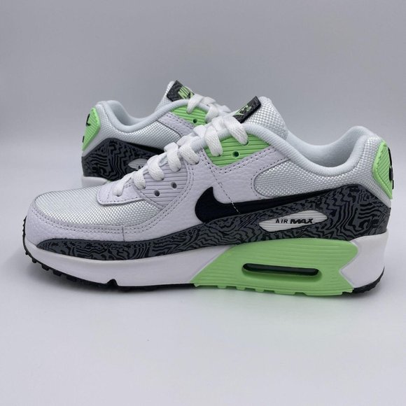 Nike Air Max 90 White / Black /Green Womens Shoes - Picture 2 of 8